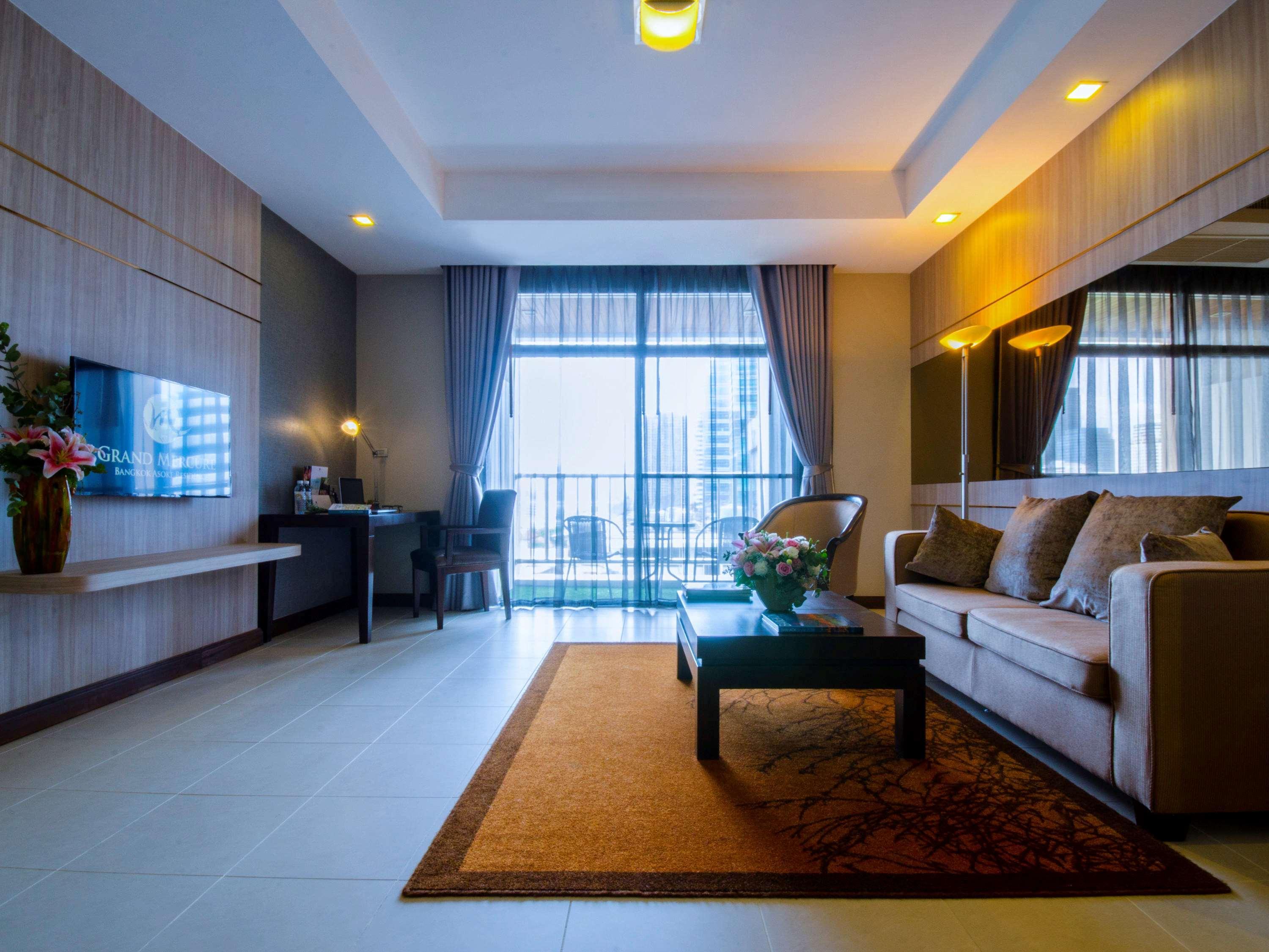 Grand Mercure Bangkok Asoke Residence Exterior foto