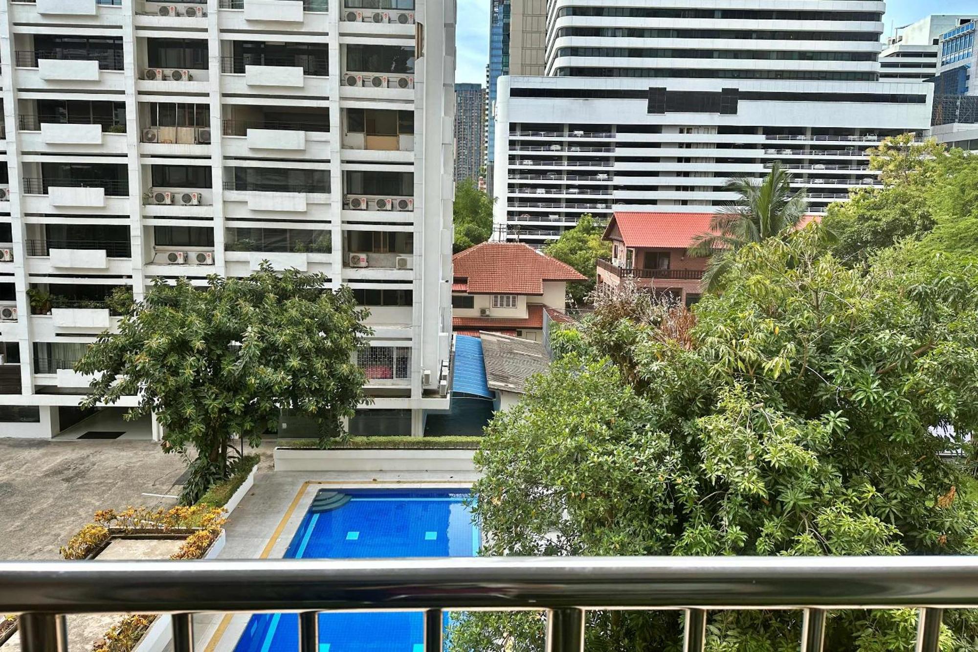 Grand Mercure Bangkok Asoke Residence Exterior foto