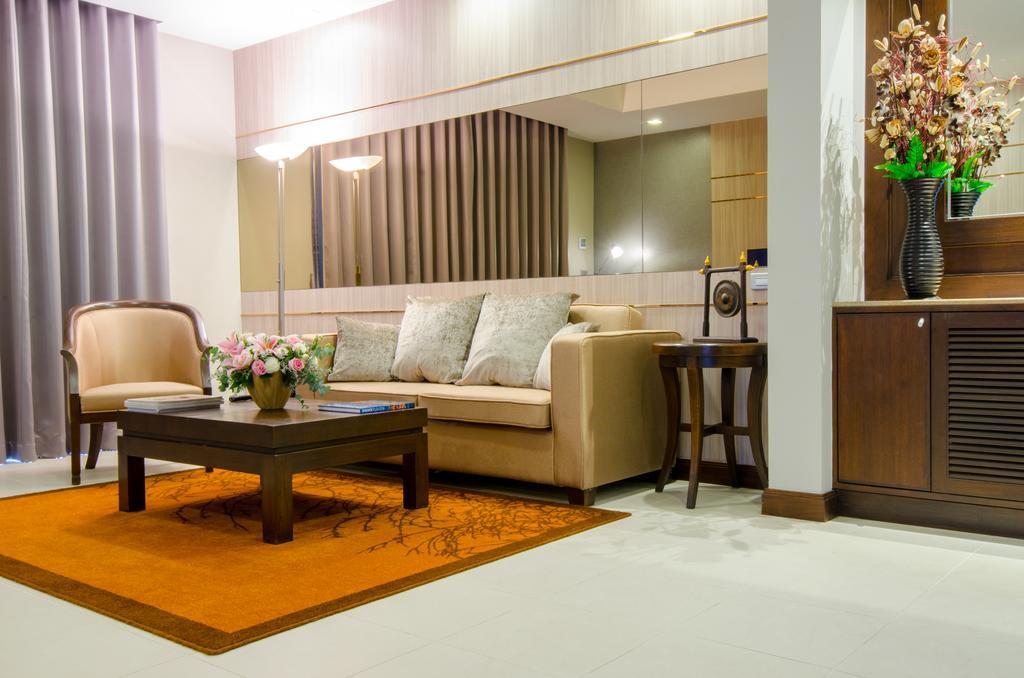 Grand Mercure Bangkok Asoke Residence Exterior foto
