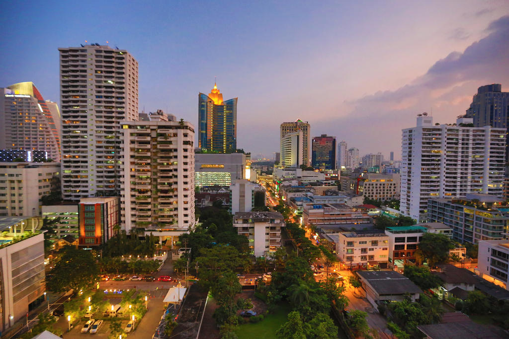 Grand Mercure Bangkok Asoke Residence Exterior foto